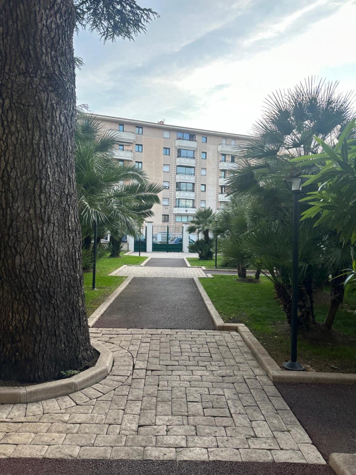 Studio Cannes Centre 5 Minutes De La Mer Exterior photo